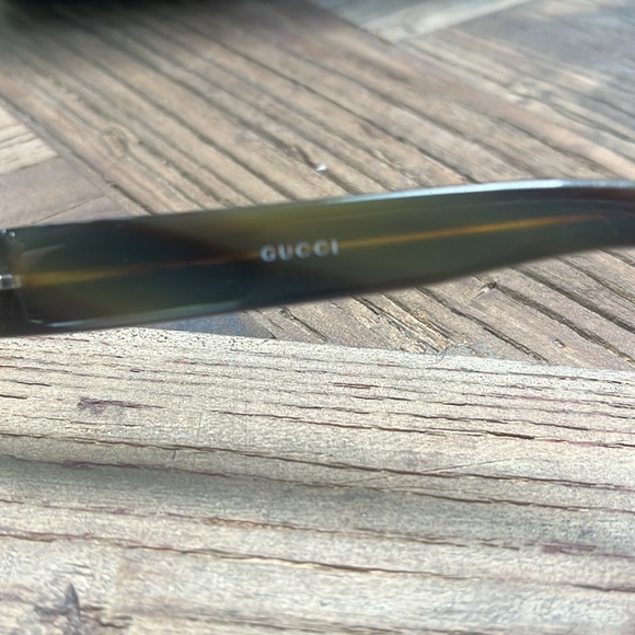 Gucci women’s sunglasses - Picture 4 of 8